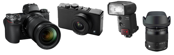 Bilde av fotoapparat, kompaktkamera, blitz og objektiv